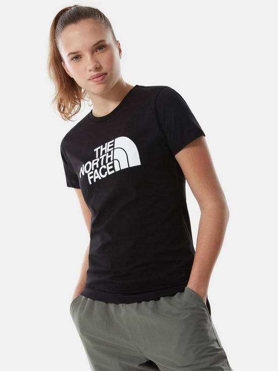front image of the-north-face-ss-easy-tee-black