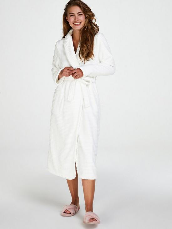 front image of hunkemoller-robe-long-fleece-rib-off-whitenbsp