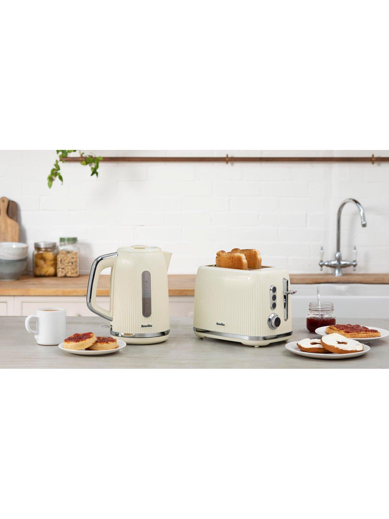 Image 5 of 6 of Breville Bold 2-Slice Toaster - Cream