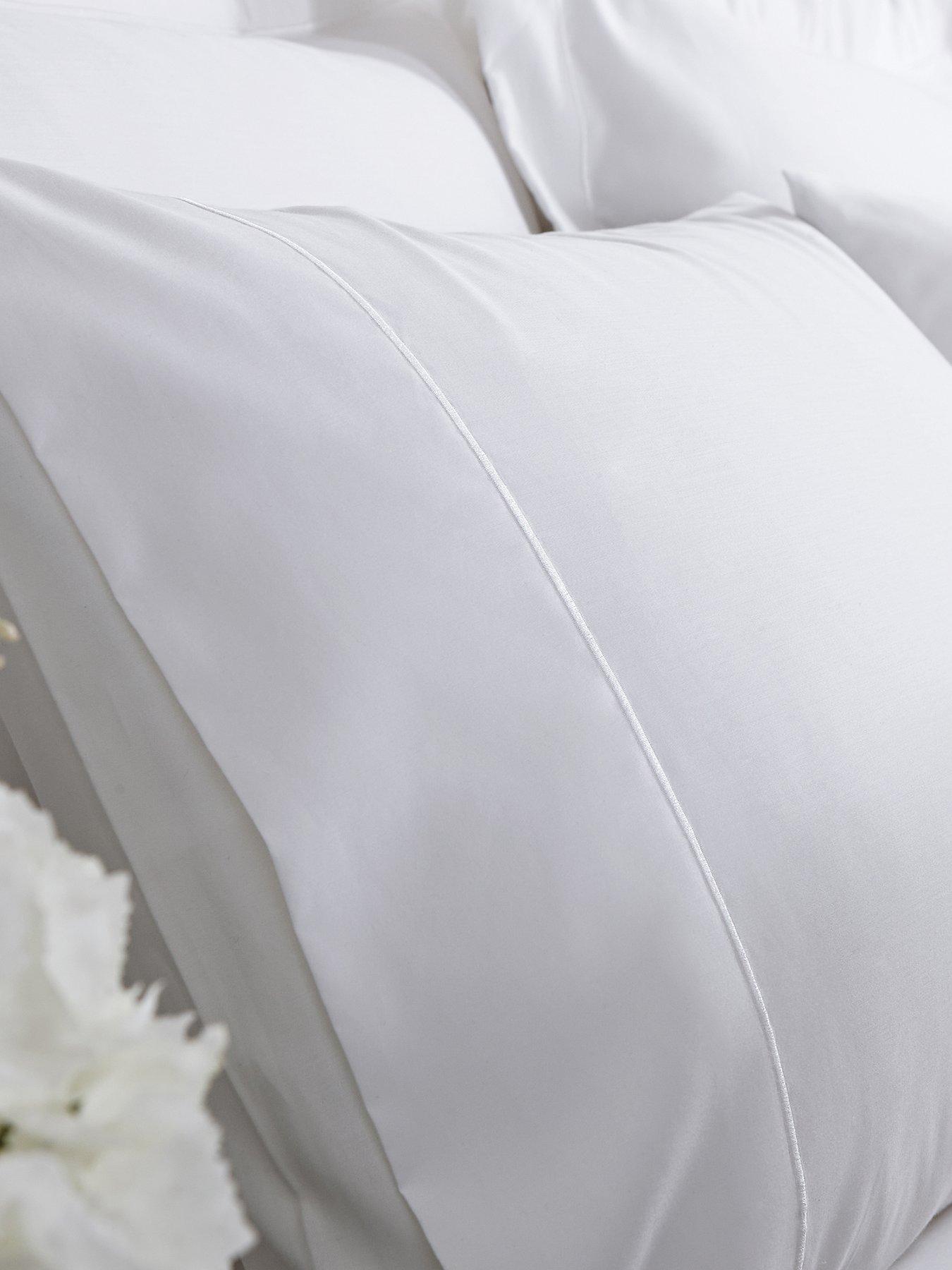 Bianca Luxury 800 Thread 100% Cotton Sateen Standard Pillowcase - White