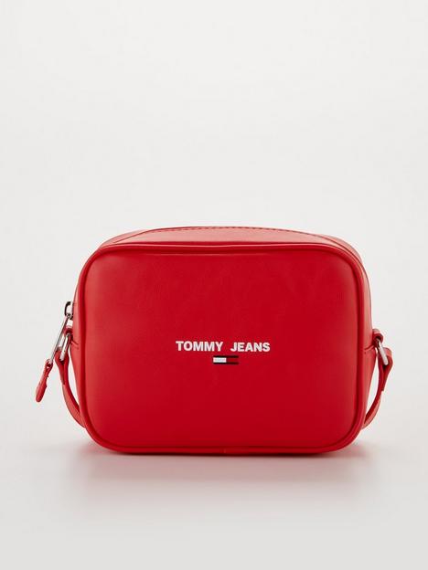 tommy-jeans-essential-punbspcrossover-red