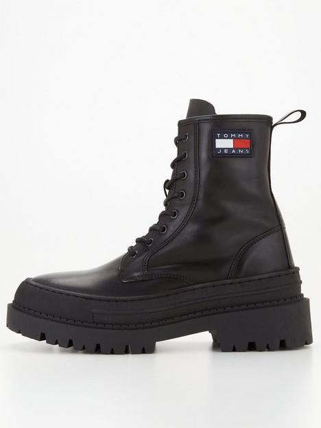 tommy-jeans-lace-up-leather-boot-black