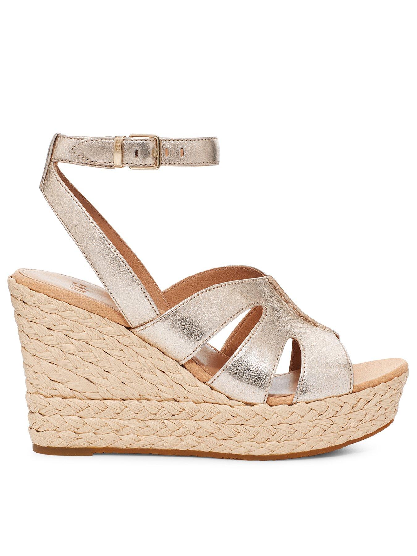 Ugg elena deals platform wedge sandal