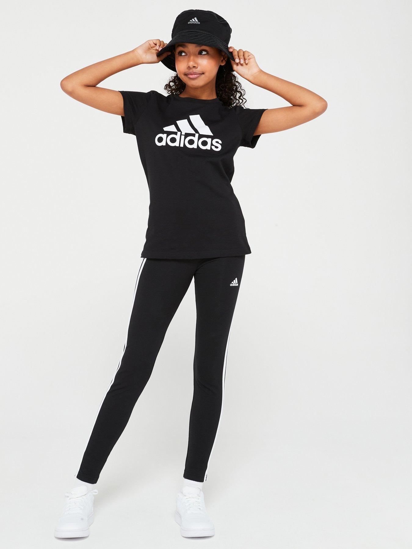 Adidas t shirt 2025 and leggings set