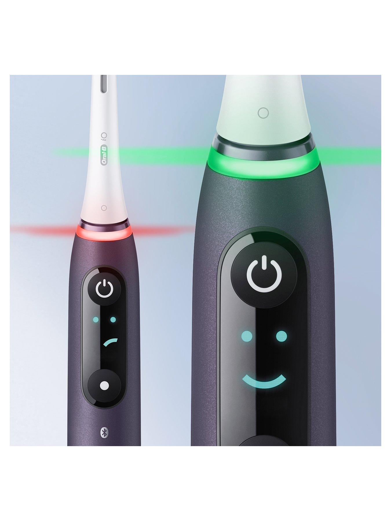 OralB iO8 Violet Electric Toothbrush + Travel Case 3 Hour Quick