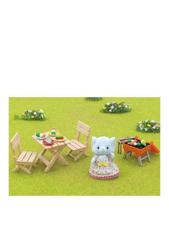 front image of sylvanian-families-bbq-picnic-set-elephant-girl