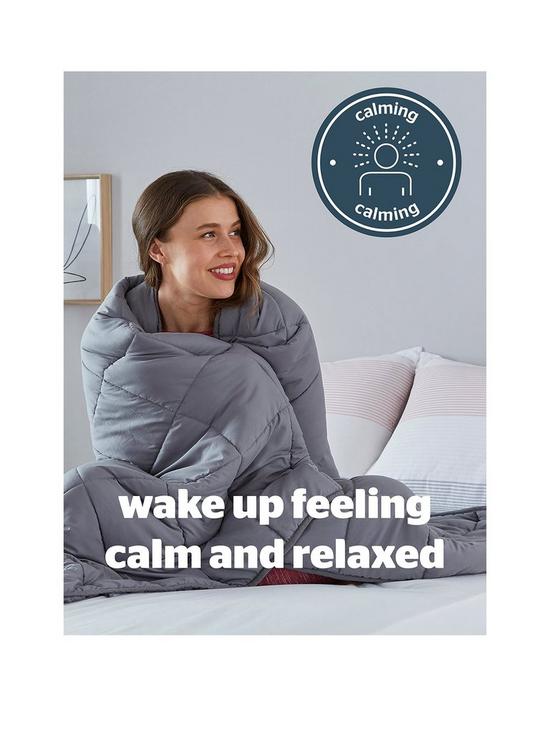 stillFront image of silentnight-wellbeing-adult-weighted-blanket-9kg-grey