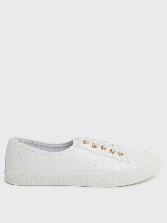 front image of new-look-white-faux-croc-elastic-lace-trainers