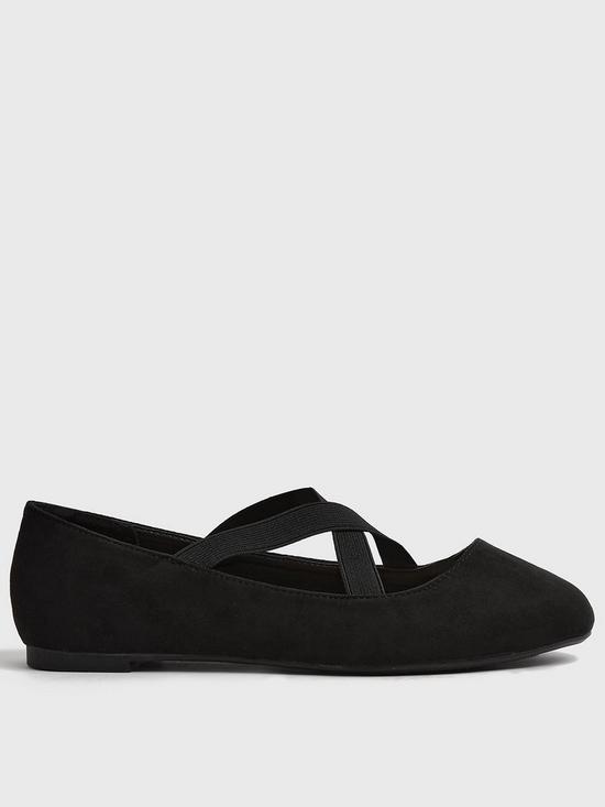 front image of new-look-wide-fit-black-suedette-cross-strap-pumps