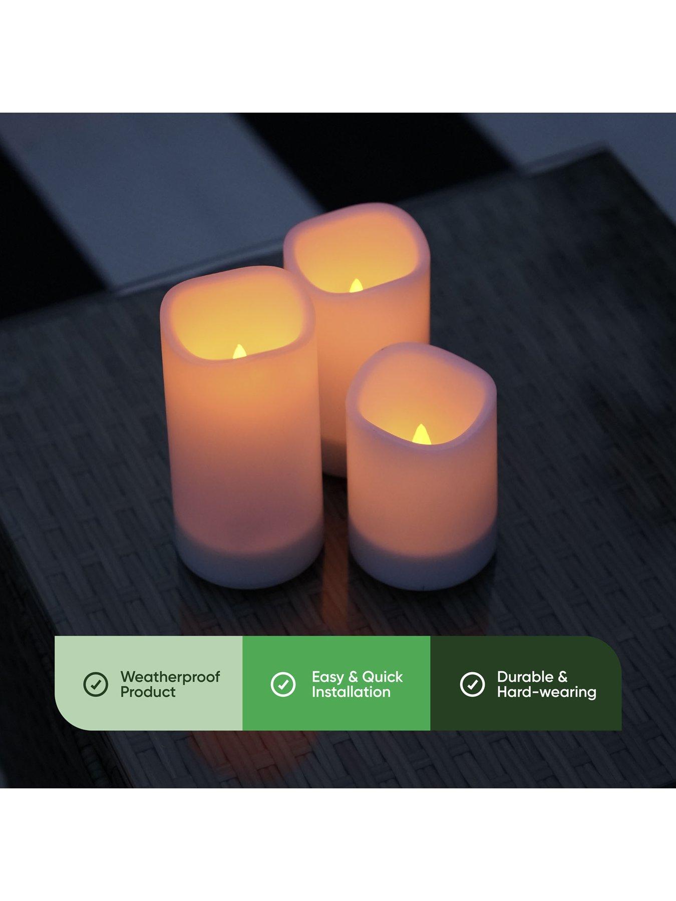 Streetwize Set of 3 Solar Pillar Candles