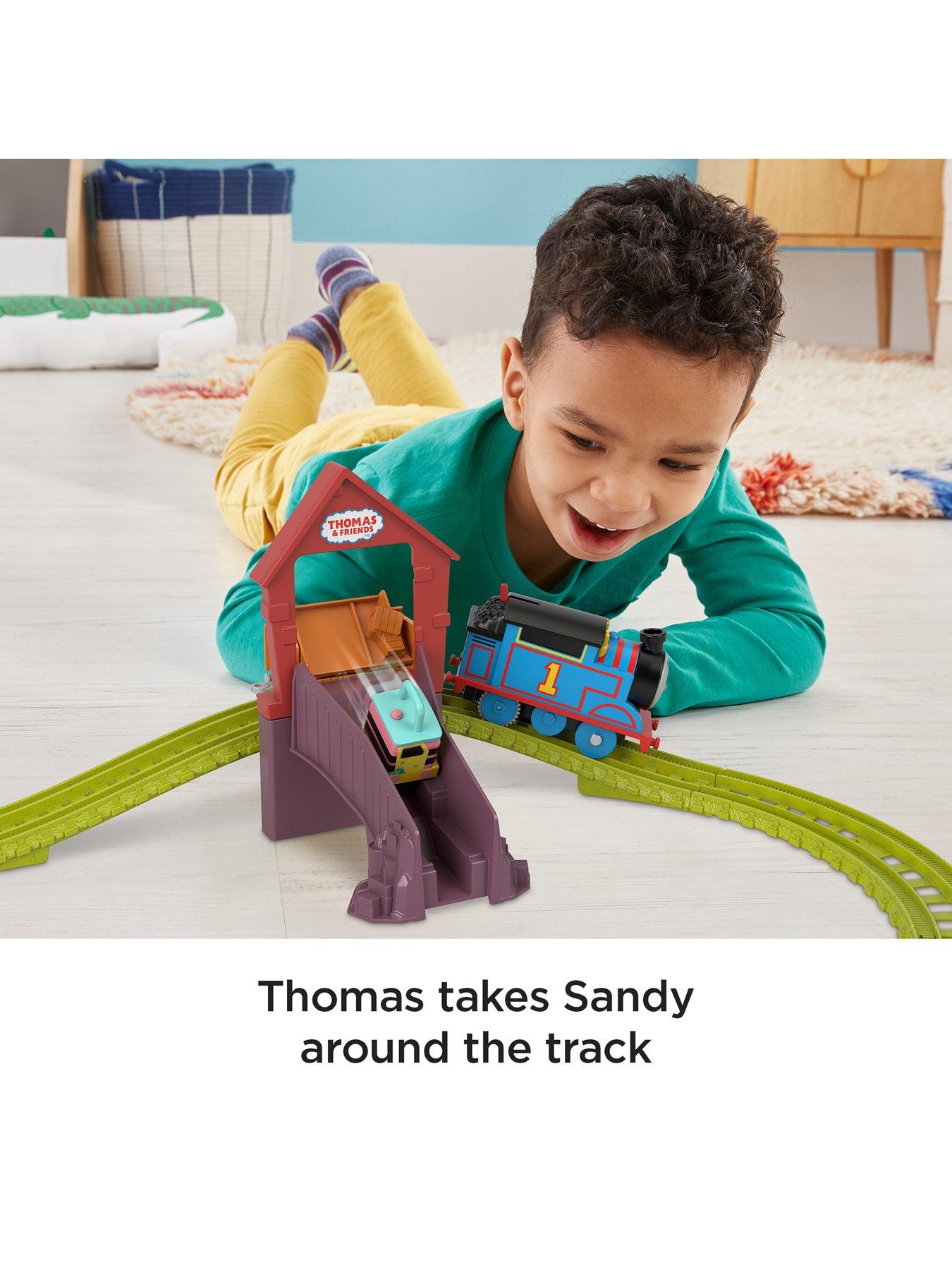 Image 3 of 8 of Thomas & Friends Fix 'em Up Friends Motorised Toy Train playset