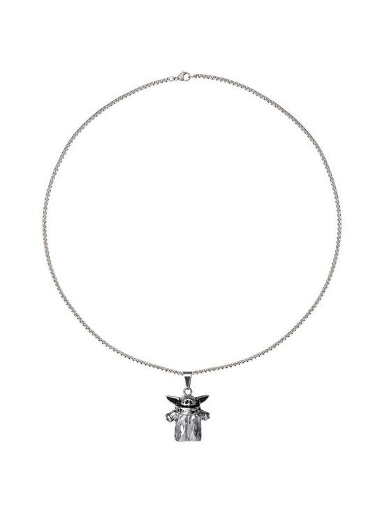 stillFront image of disney-star-wars-stainless-steel-yoda-pendant-with-box-chain