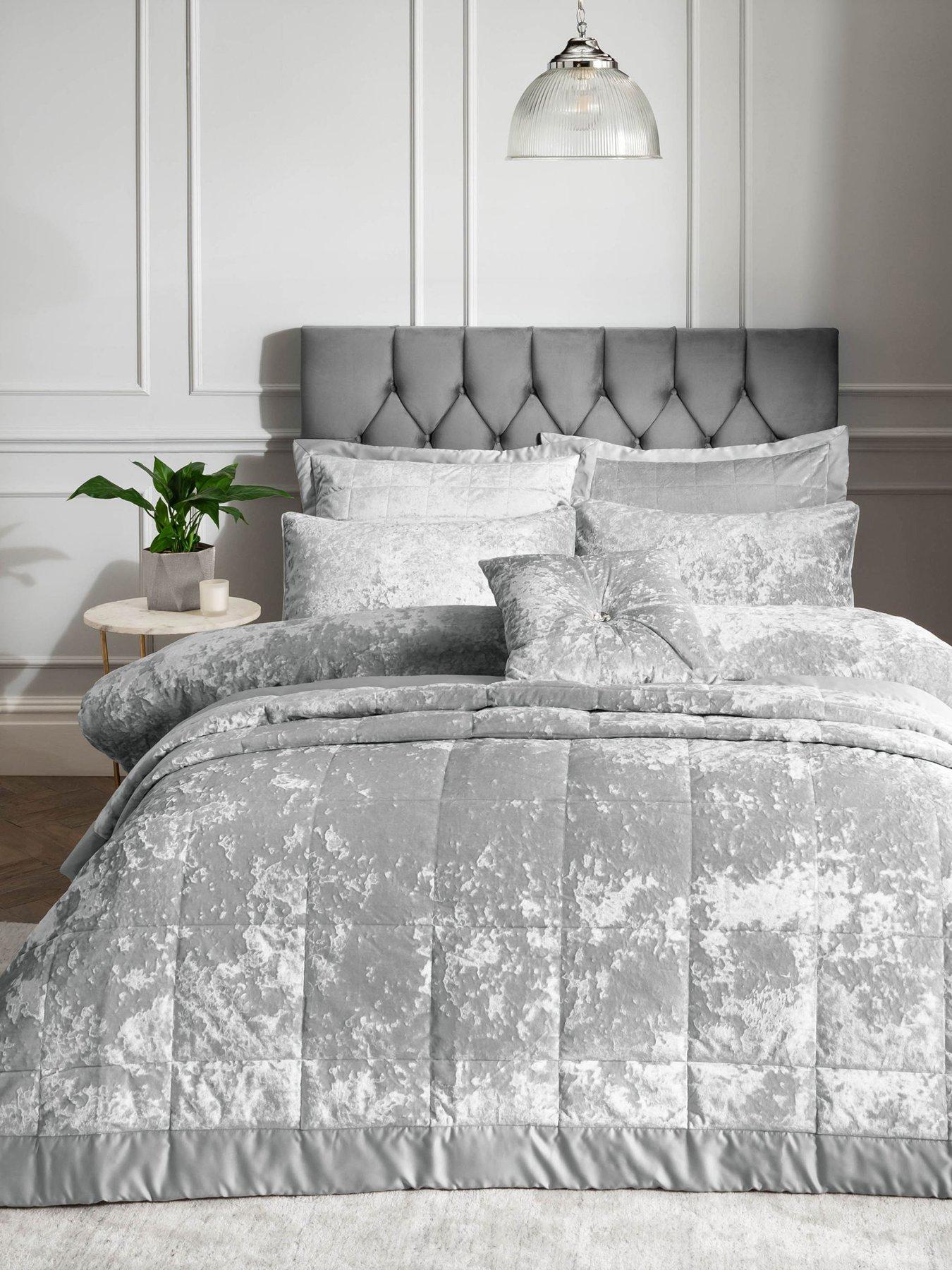 Image 3 of 4 of Catherine Lansfield Crushed Velvet Pillowsham Pair