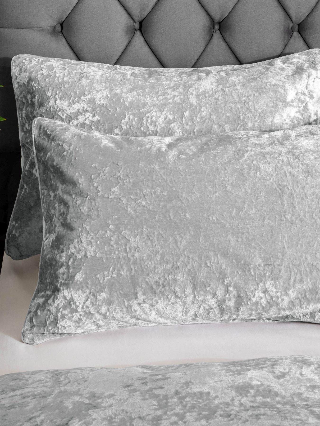 Image 3 of 5 of Catherine Lansfield Crushed Velvet Duvet Cover and Pillowcase Set