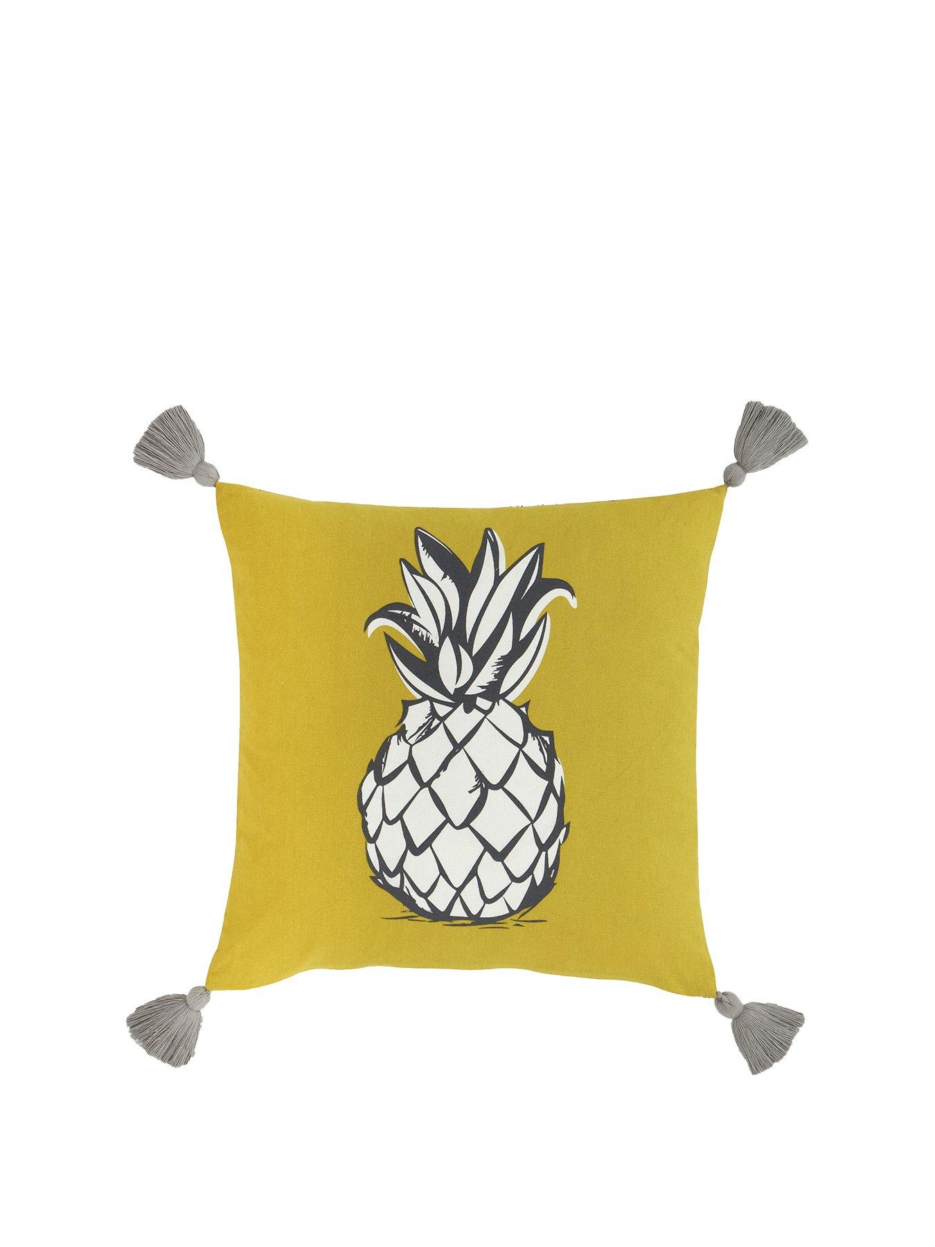 Pineapple deals outdoor pillow