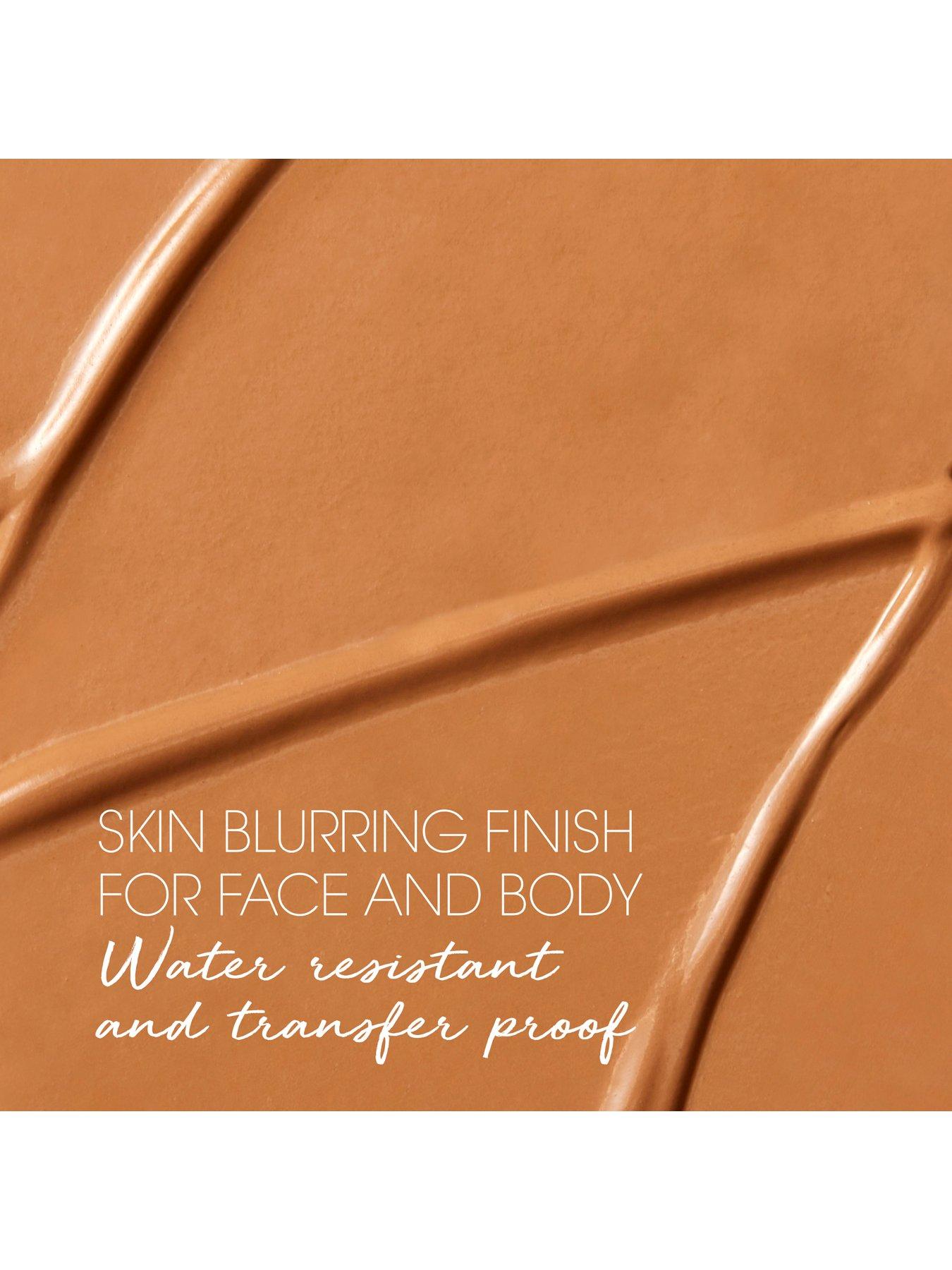  image of st-tropez-instant-glow-body-bronzer--nbsplight-100ml