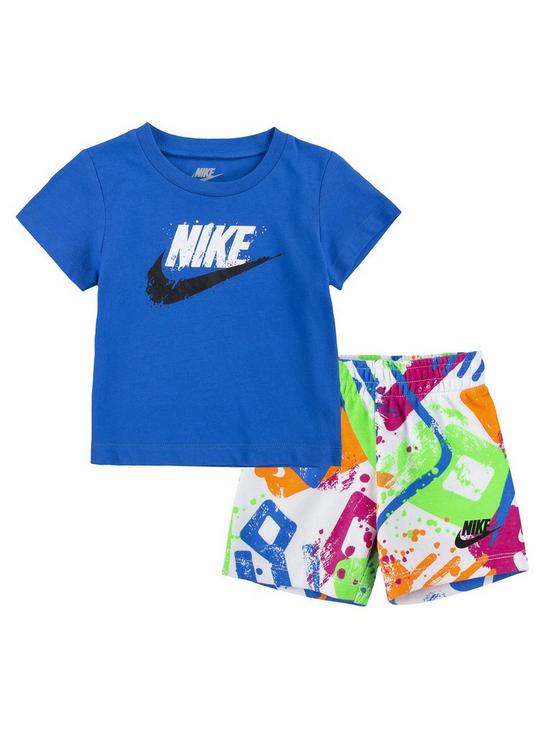 front image of nike-infant-boys-nsw-thrill-t-shirt-ampnbspshorts-set-blue