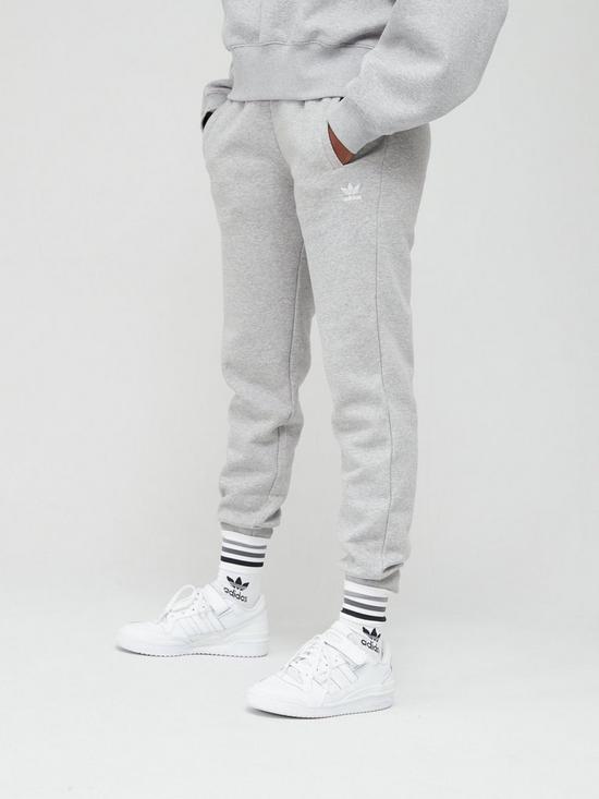 front image of adidas-originals-sweatnbsppants-medium-grey-heather
