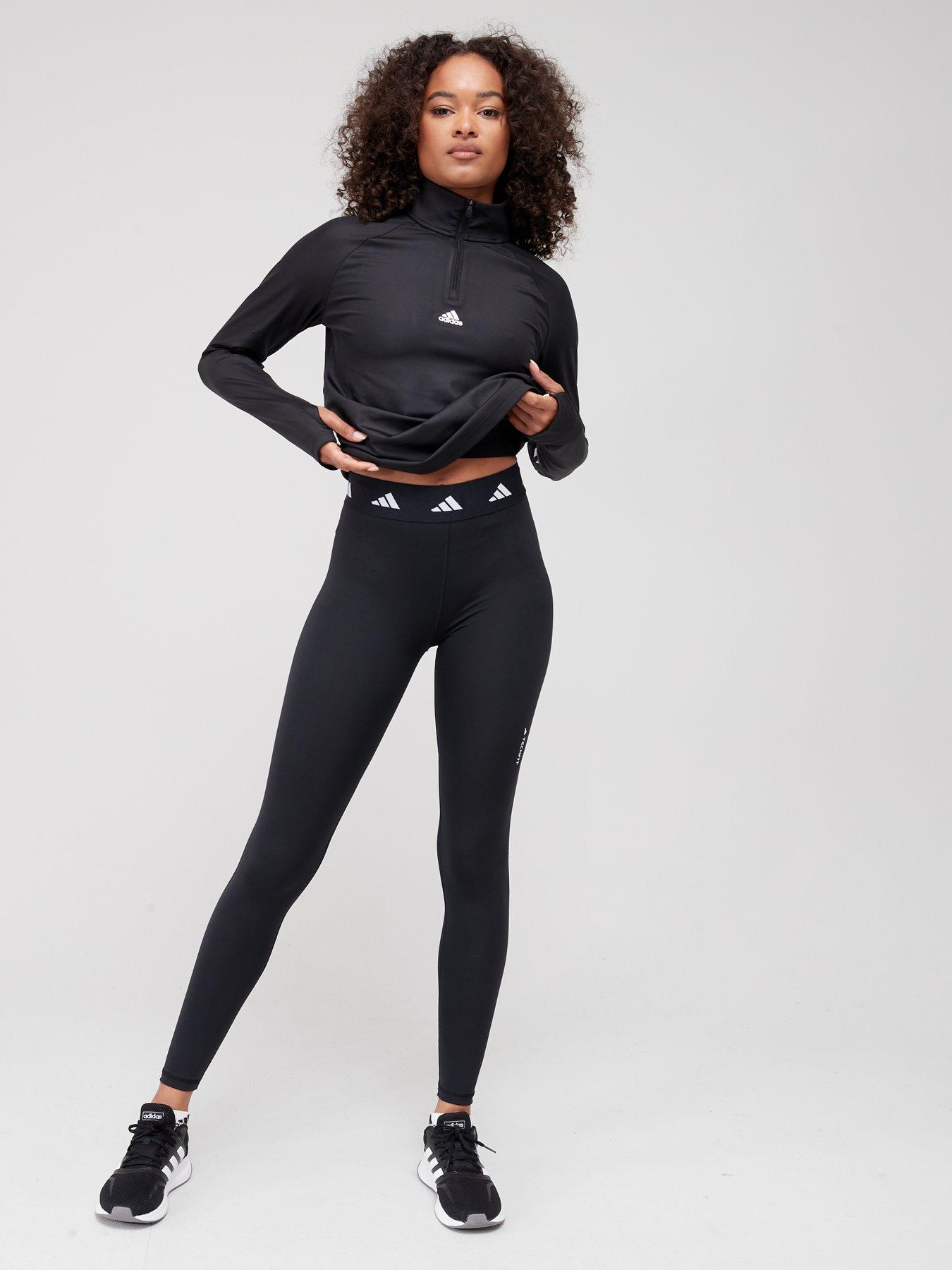 https://media.littlewoods.com/i/littlewoods/UJ3G6_SQ3_0000000004_BLACK_MDo?$300x400_retinamobilex2$&$roundel_littlewoods$&p1_img=lw_clearance