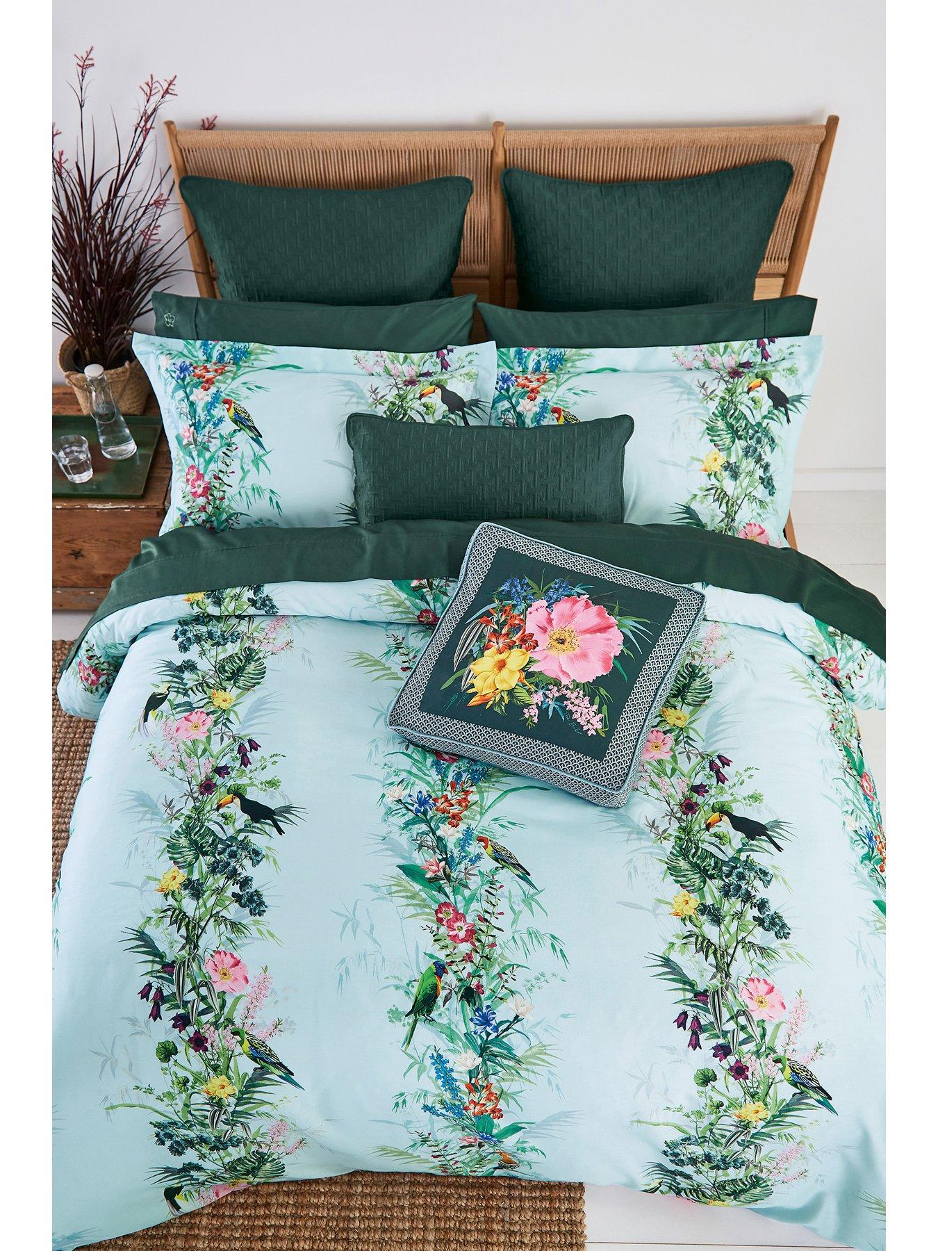 Details about   Exotic Quilted Coverlet & Pillow Shams Set Orchids Blossoms Floral Print 