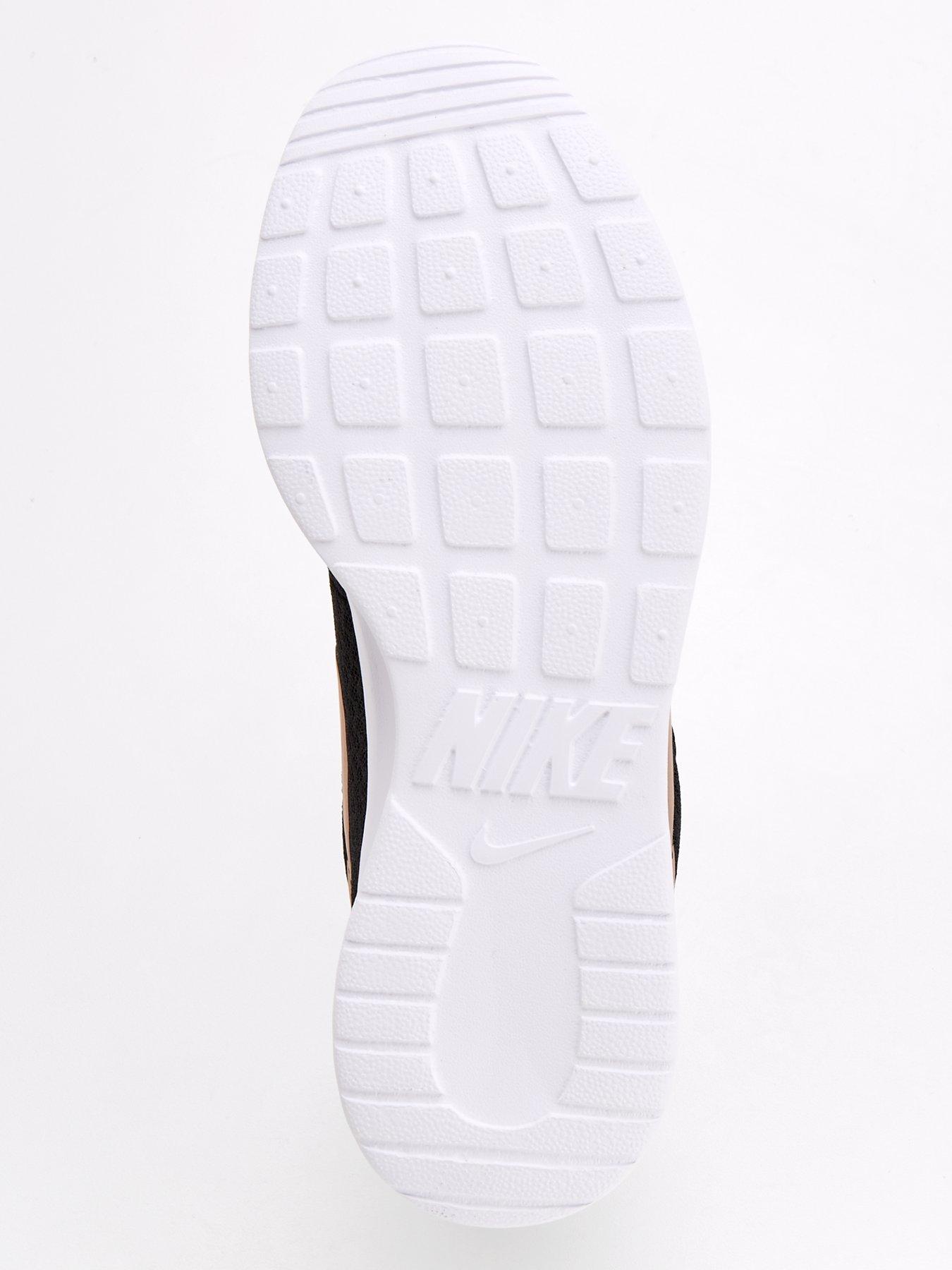  image of nike-tanjun-blackgoldnbsp
