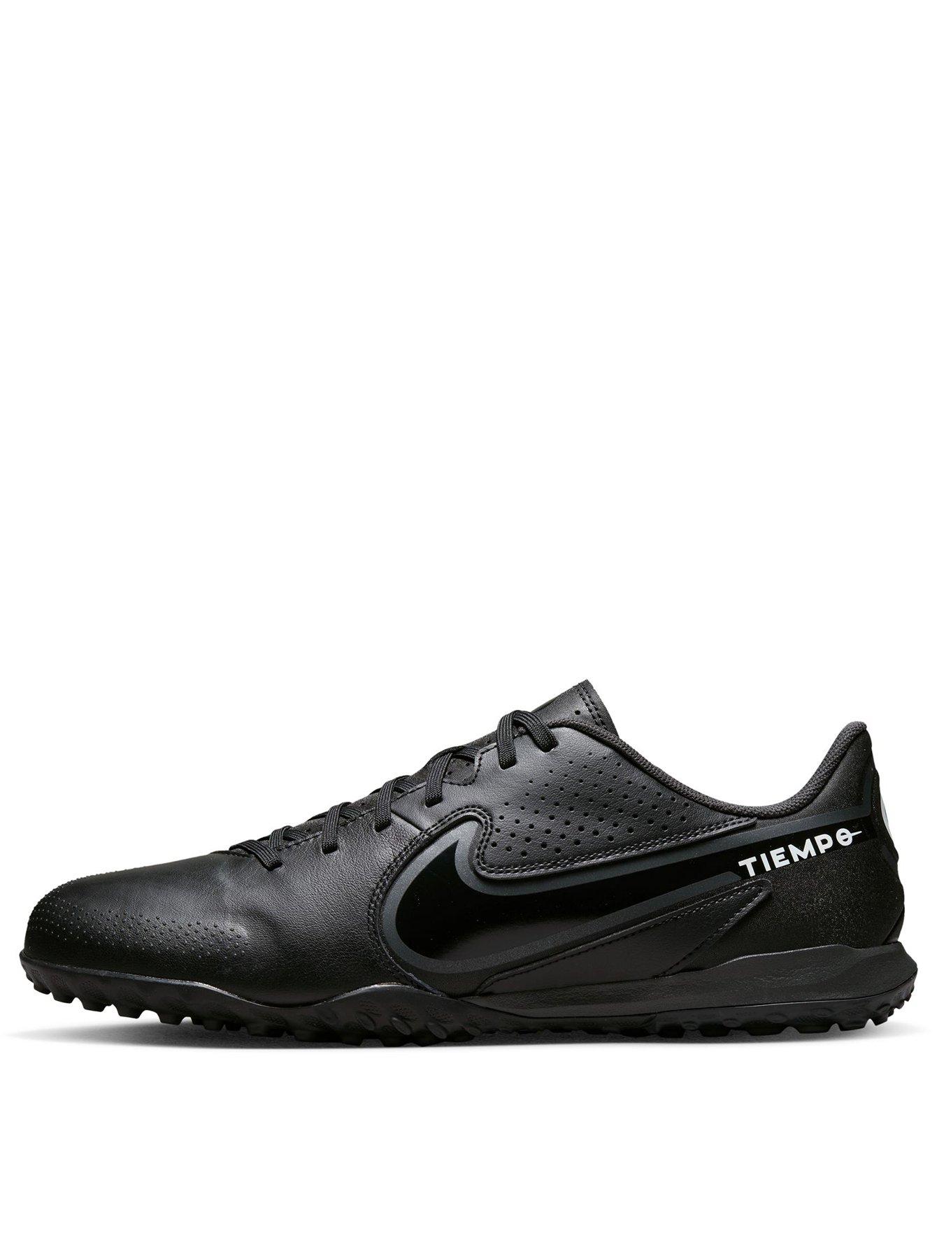 nike astro turf mens