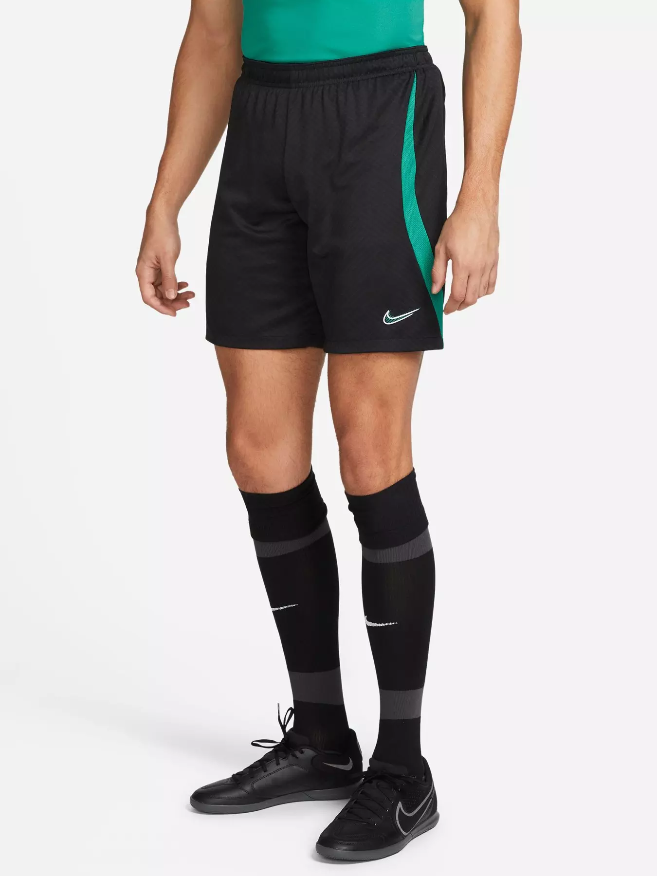 sonic the hedgehog nike shorts