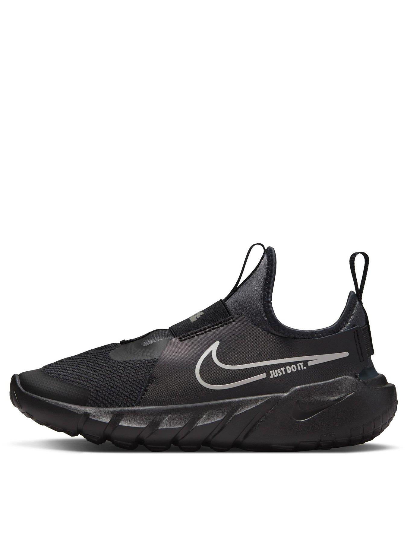 Nike flex shop junior trainers