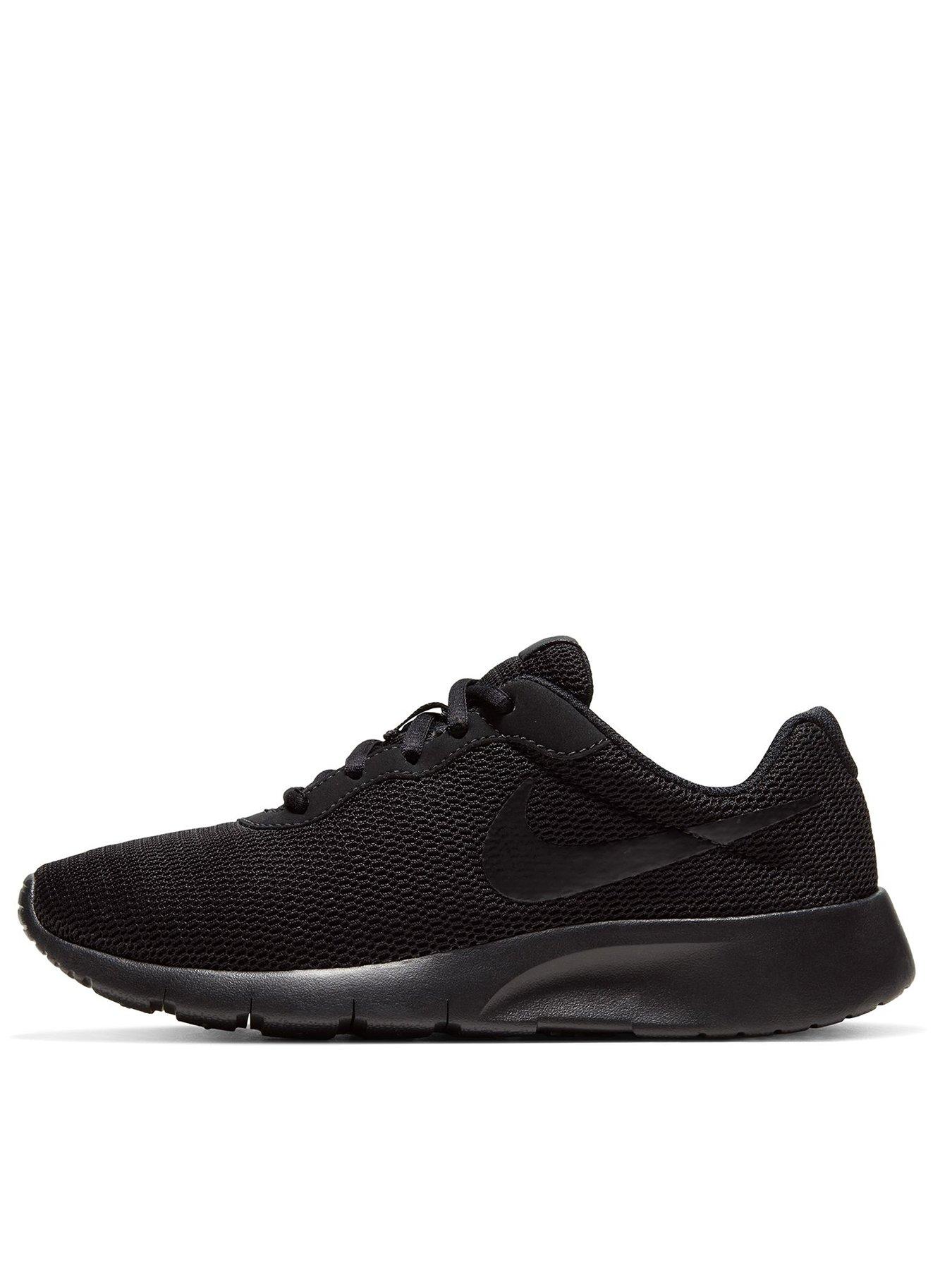 nike tanjun junior trainers black