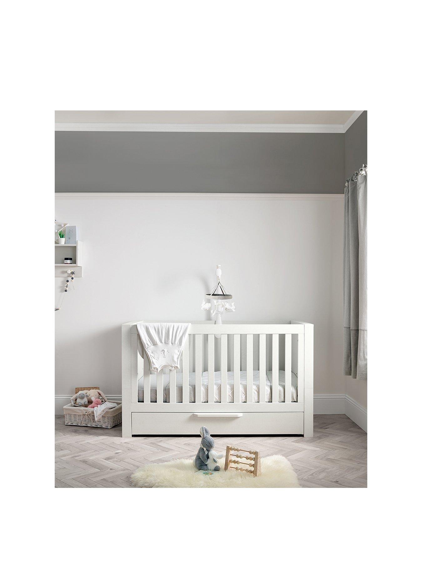 Franklin best sale cot bed