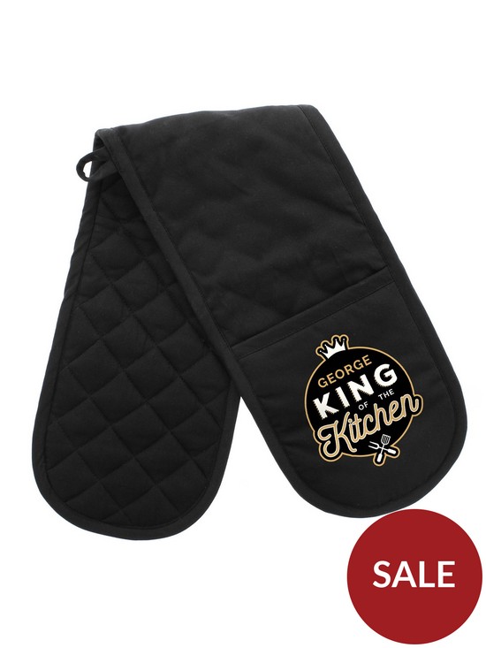 stillFront image of the-personalised-memento-company-personalised-king-of-the-kitchen-oven-gloves