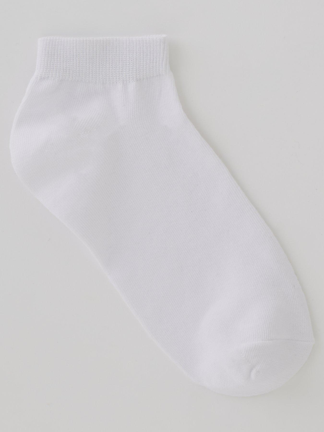 Image 2 of 3 of The Very Collection 5 Pack Trainer Socks&nbsp; -&nbsp;White
