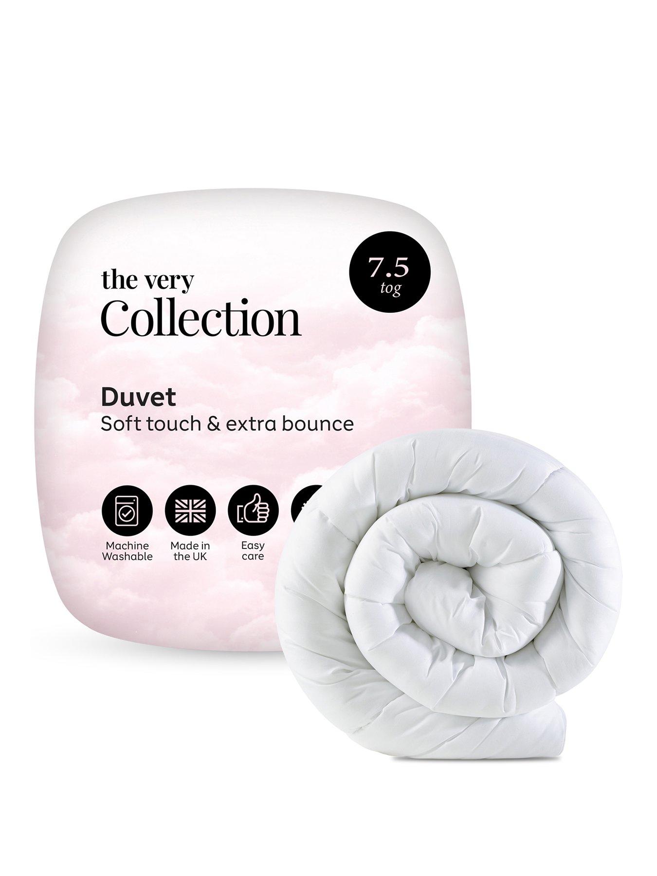 The Very Collection Soft Touch and Extra Bounce 7.5-Tog Duvet - White