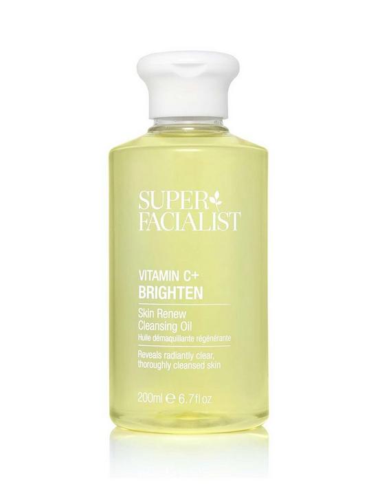 front image of super-facialist-vitamin-c-skin-renew-cleansing-oil-200ml