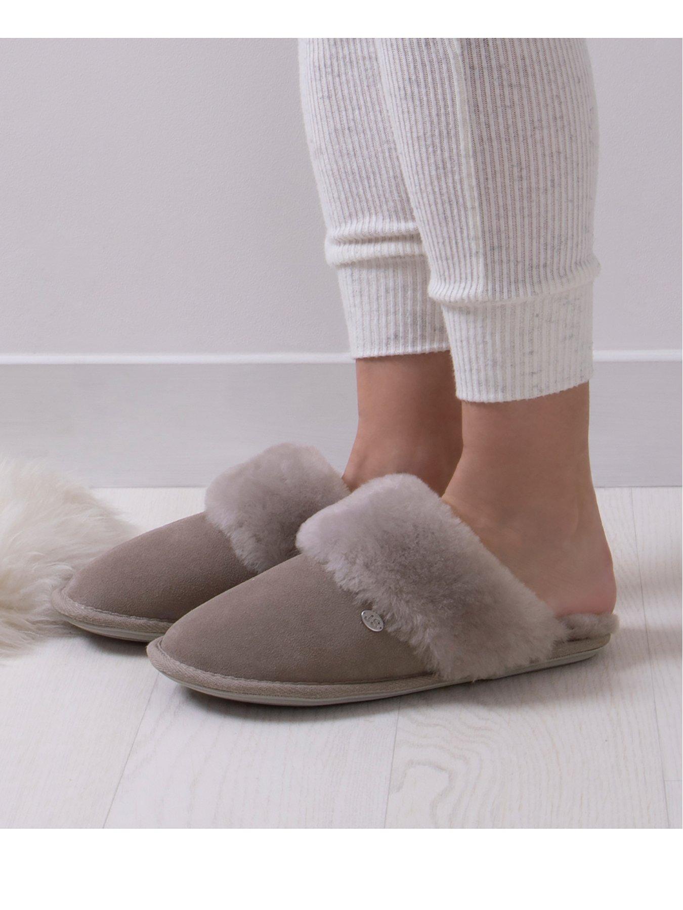  image of just-sheepskin-soft-cuff-sheepskin-mule-dove-white