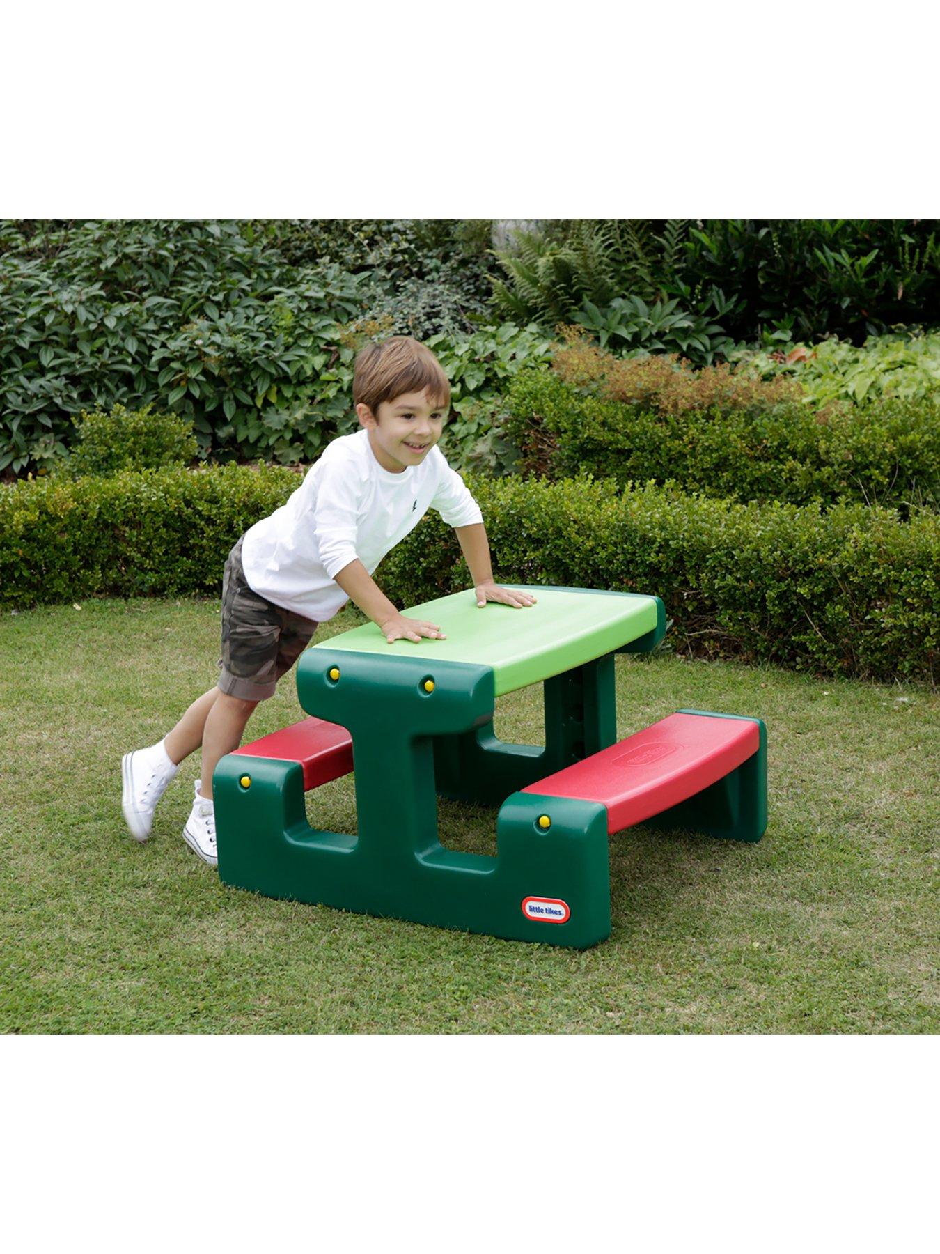 Little tyke cheap picnic table