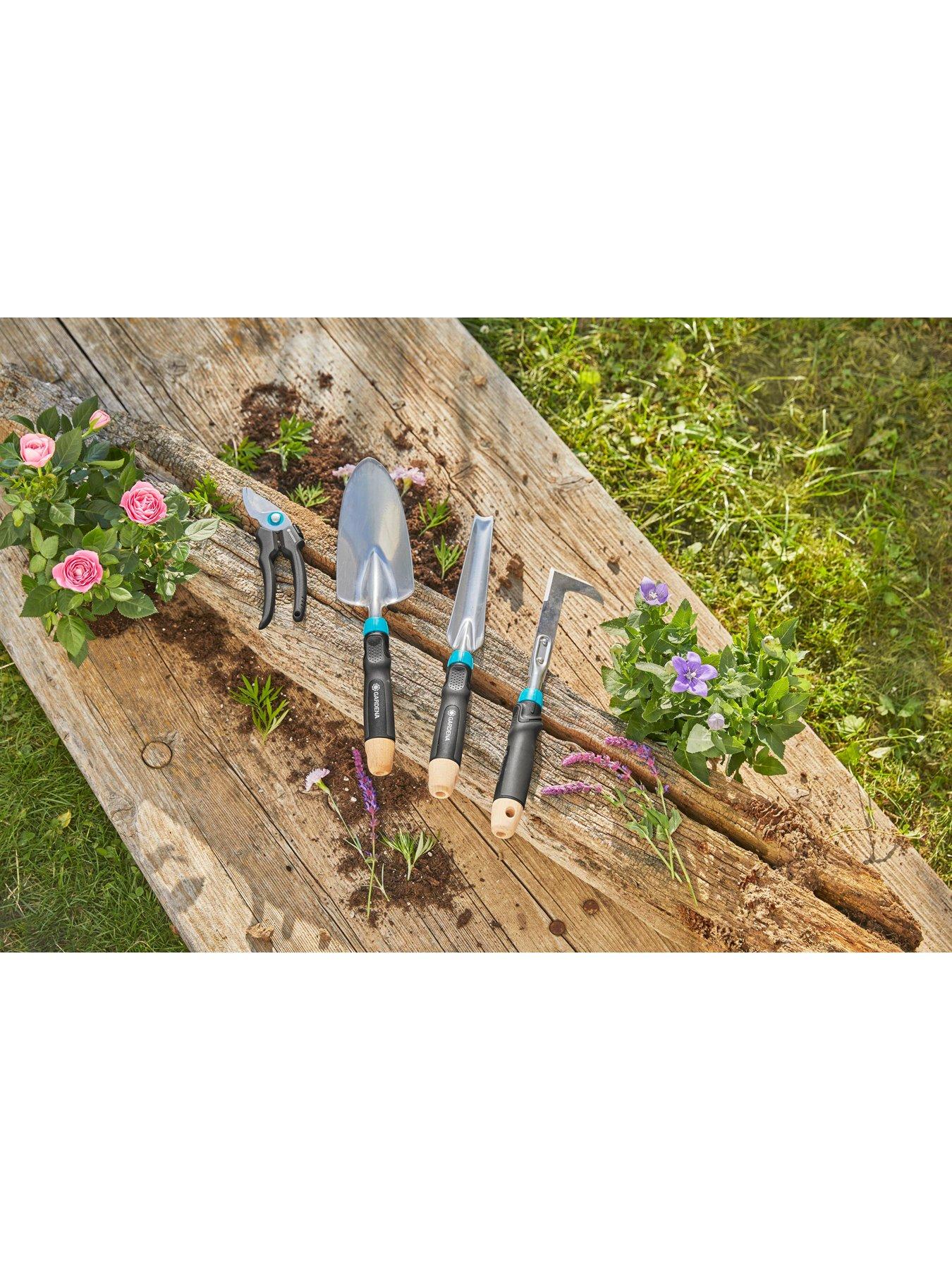 Gardena EcoLine Tool Bundle (Secateurs, trowel, patio weeder and