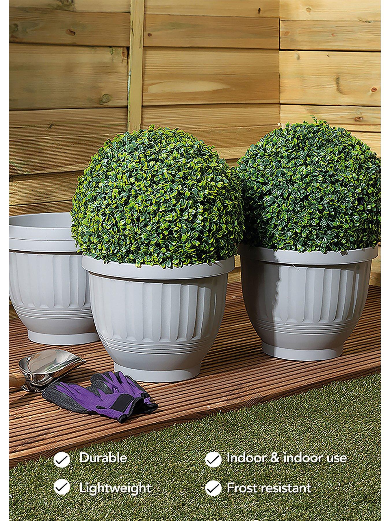  image of wham-set-of-4-h180-etruscan-305cm-round-planter