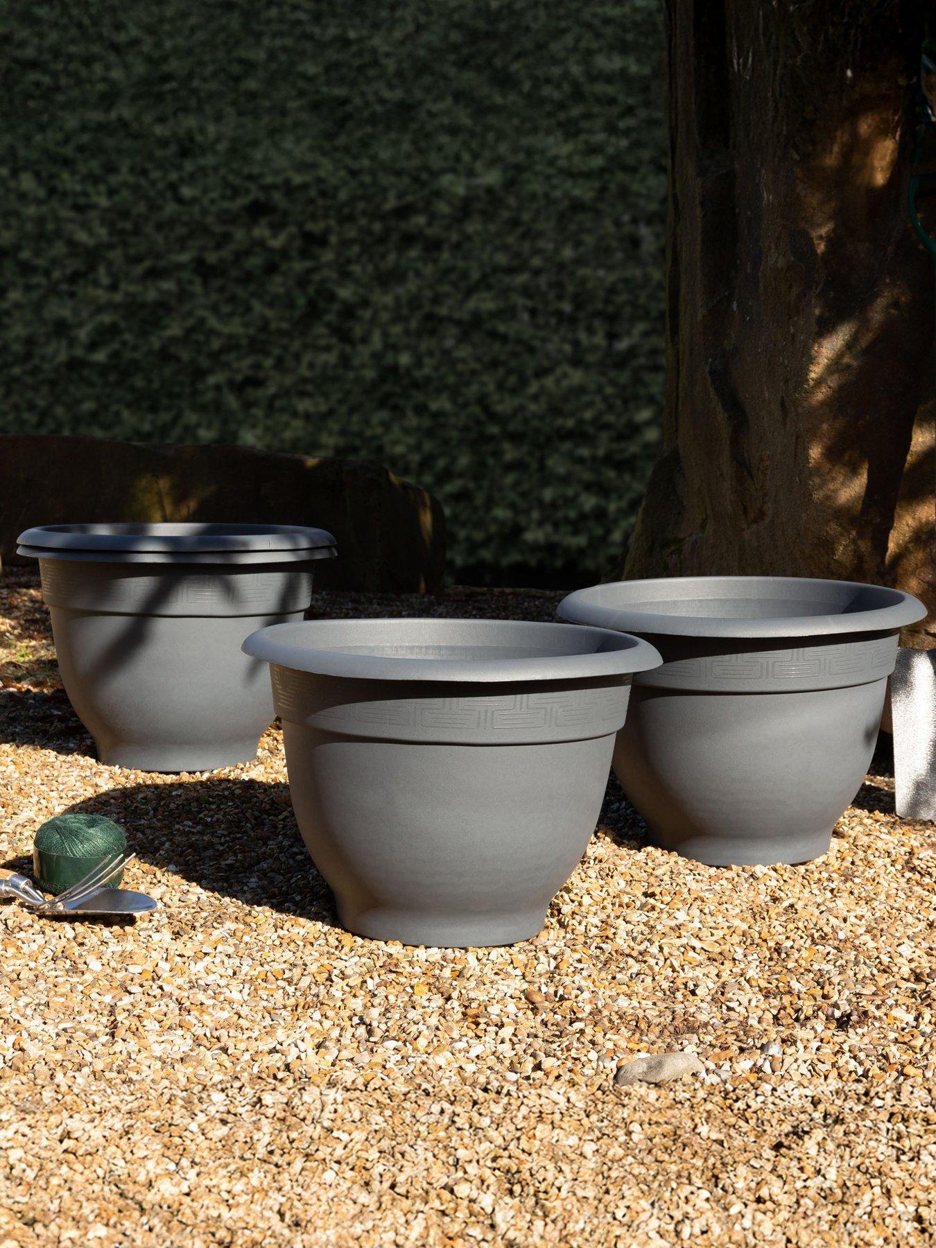  image of wham-set-of-4-48cm-round-bell-planter