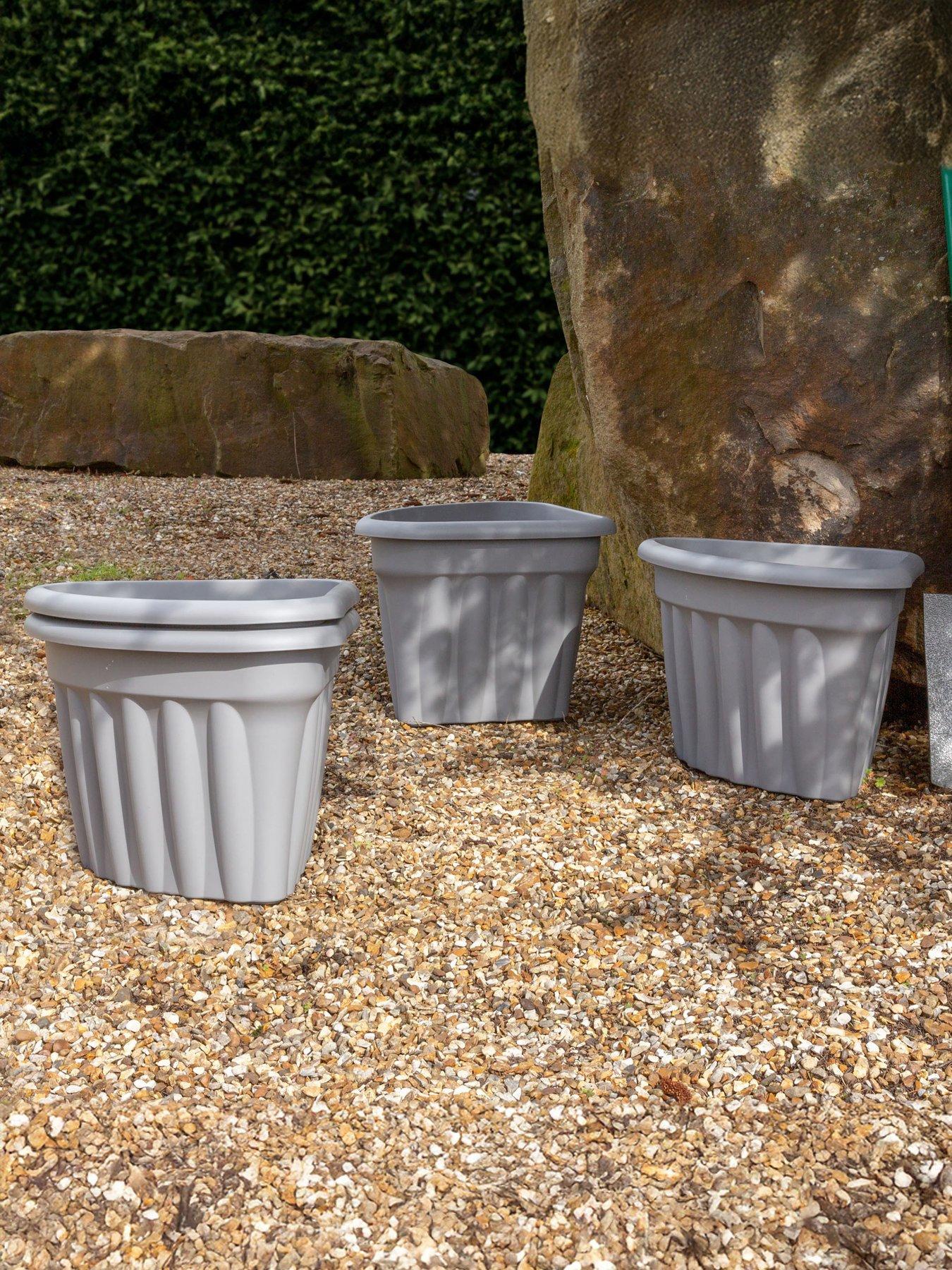 undefined Set of 4 Vista 40cm Corner Planter