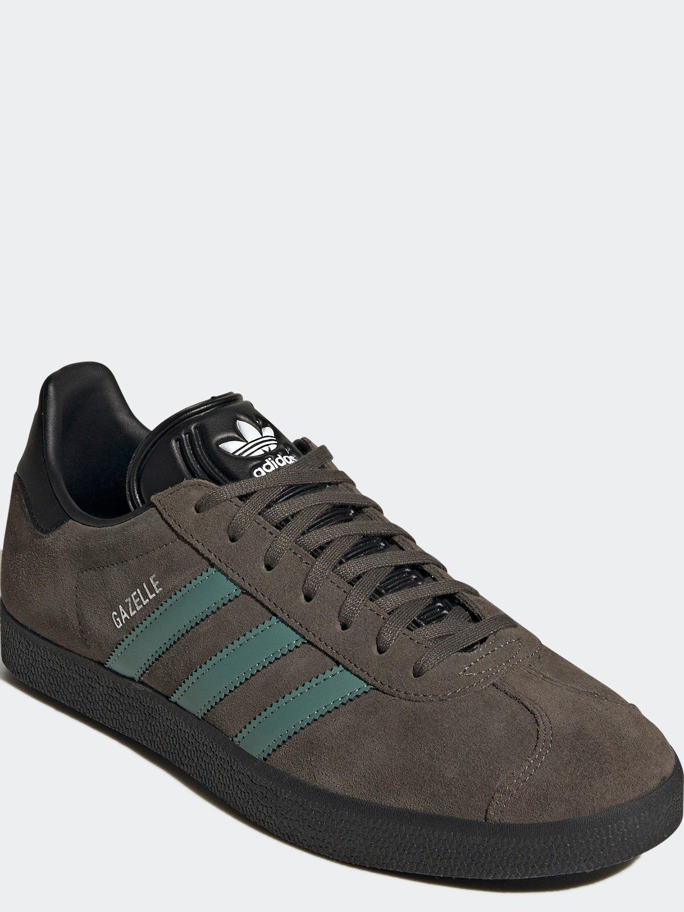 Grey and store blue gazelles