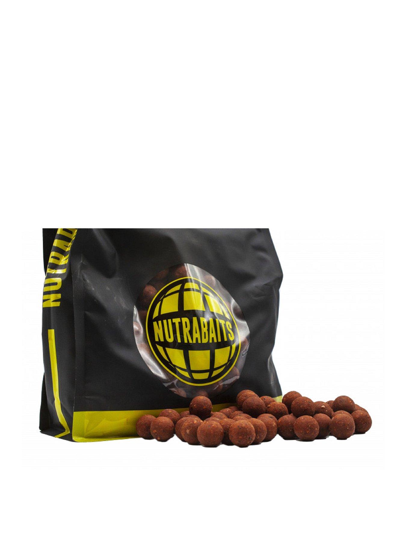Image 1 of 1 of Nutrabait 15mm Boilies 1KG - Big Fish Mix - Salmon Caviar &amp; Black Pepper
