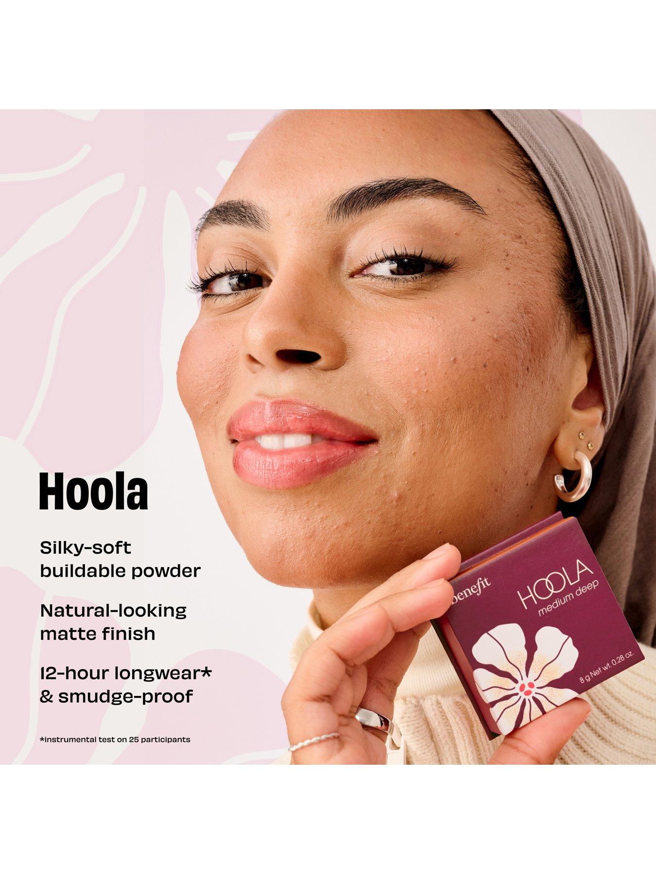  image of benefit-hoola-lite-light-matte-powder-bronzer