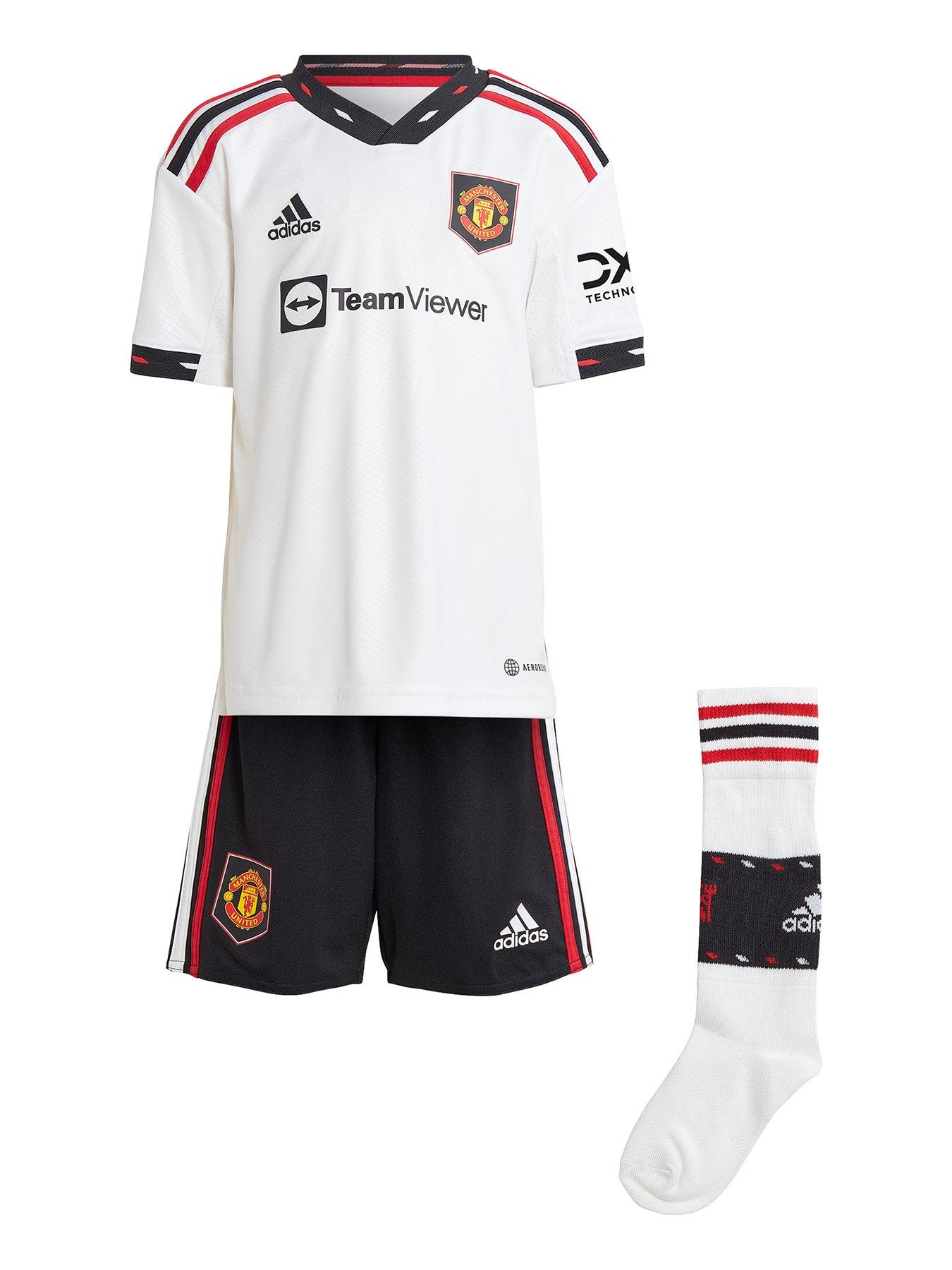 Kids manchester best sale united kit