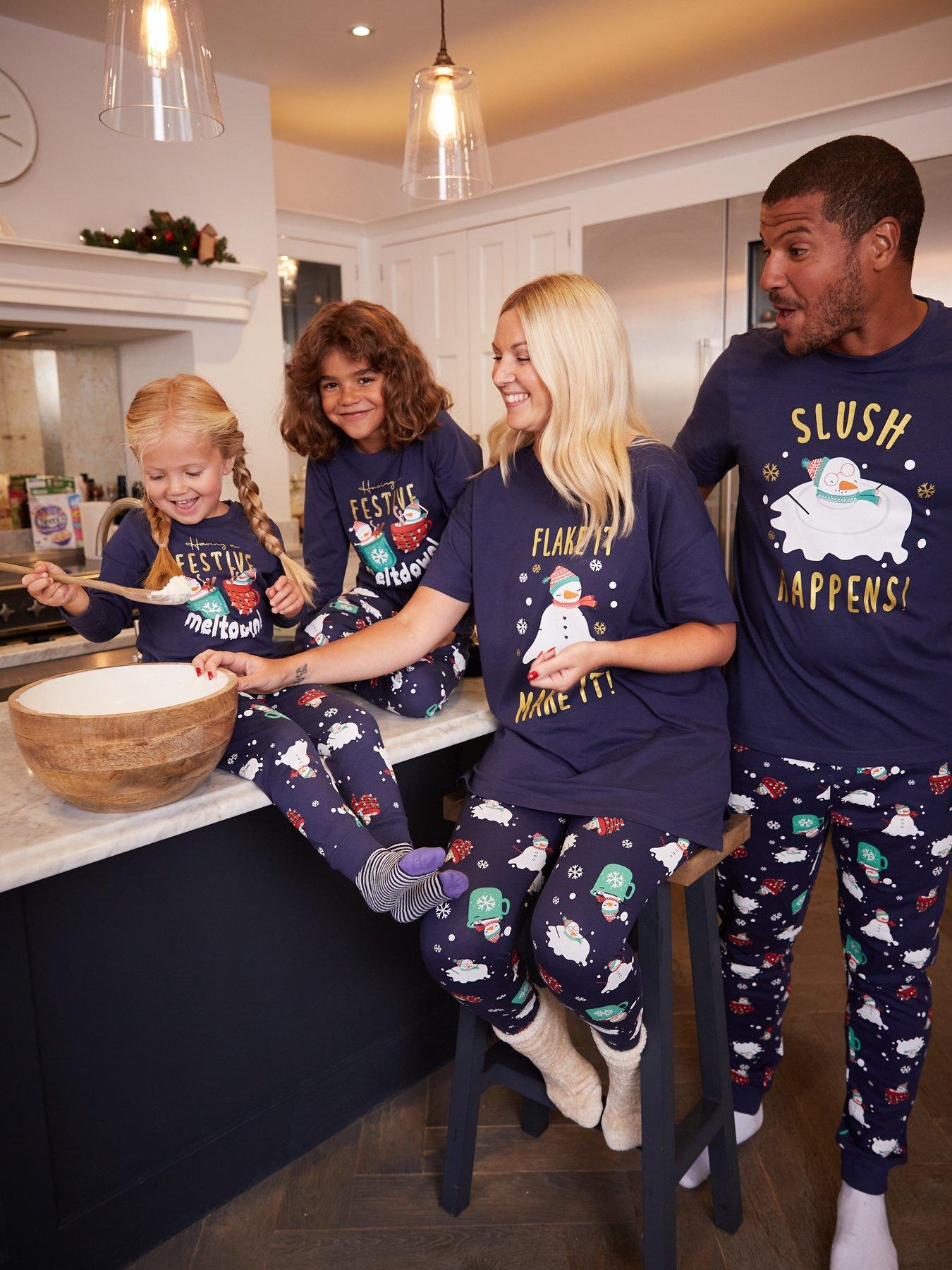 Family christmas best sale pyjamas littlewoods