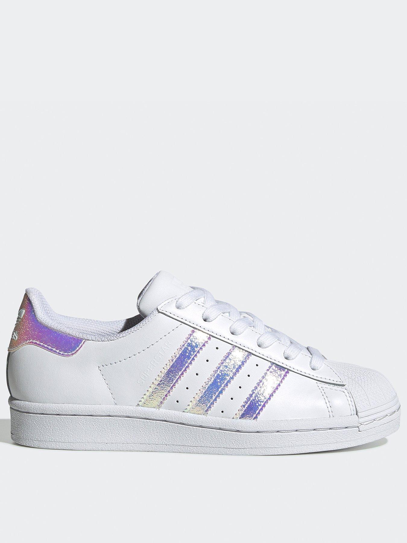 Adidas superstar 2025 junior sale