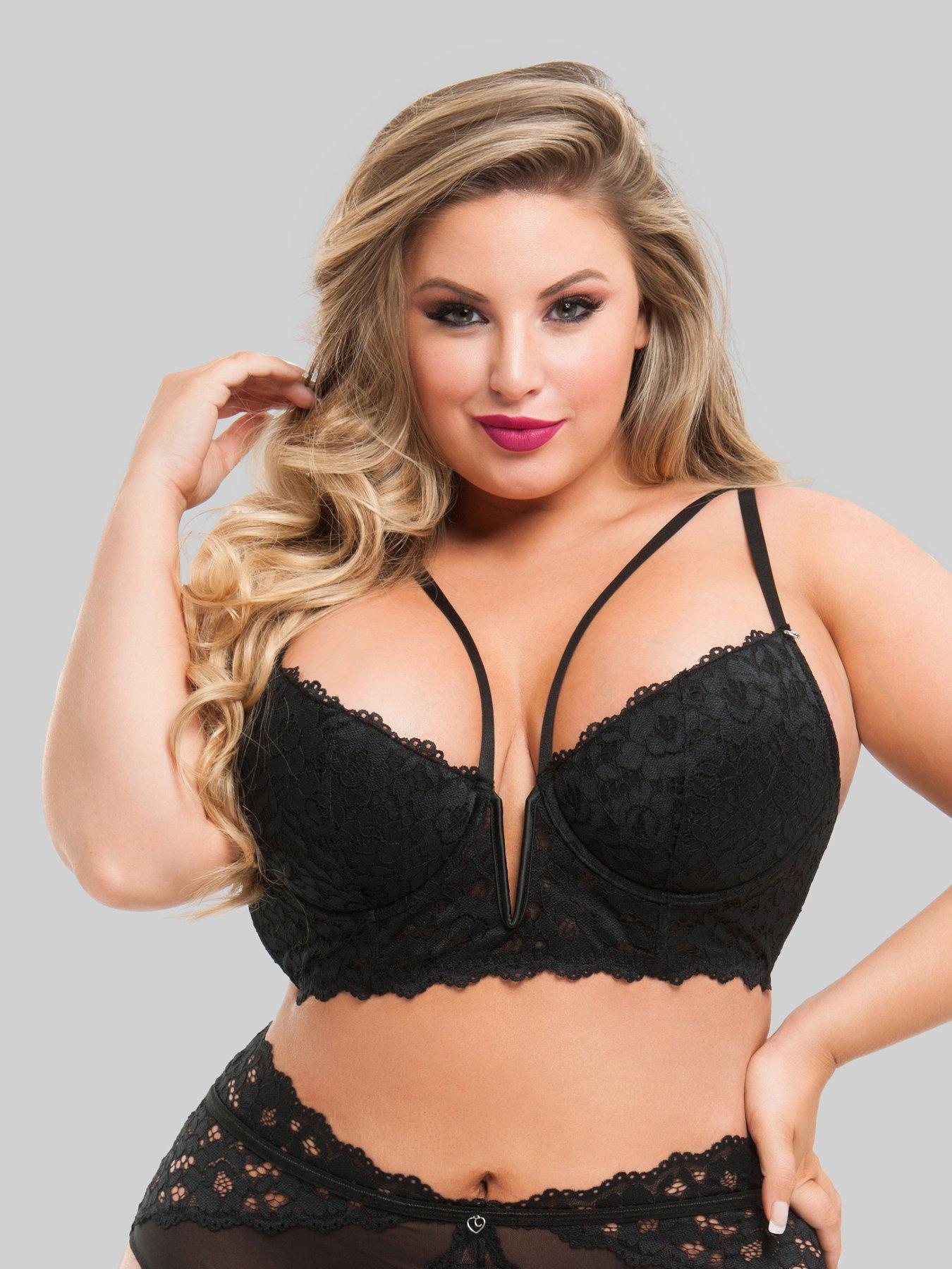  image of lovehoney-plus-size-parisienne-black-lace-plunge-longline-bra-set