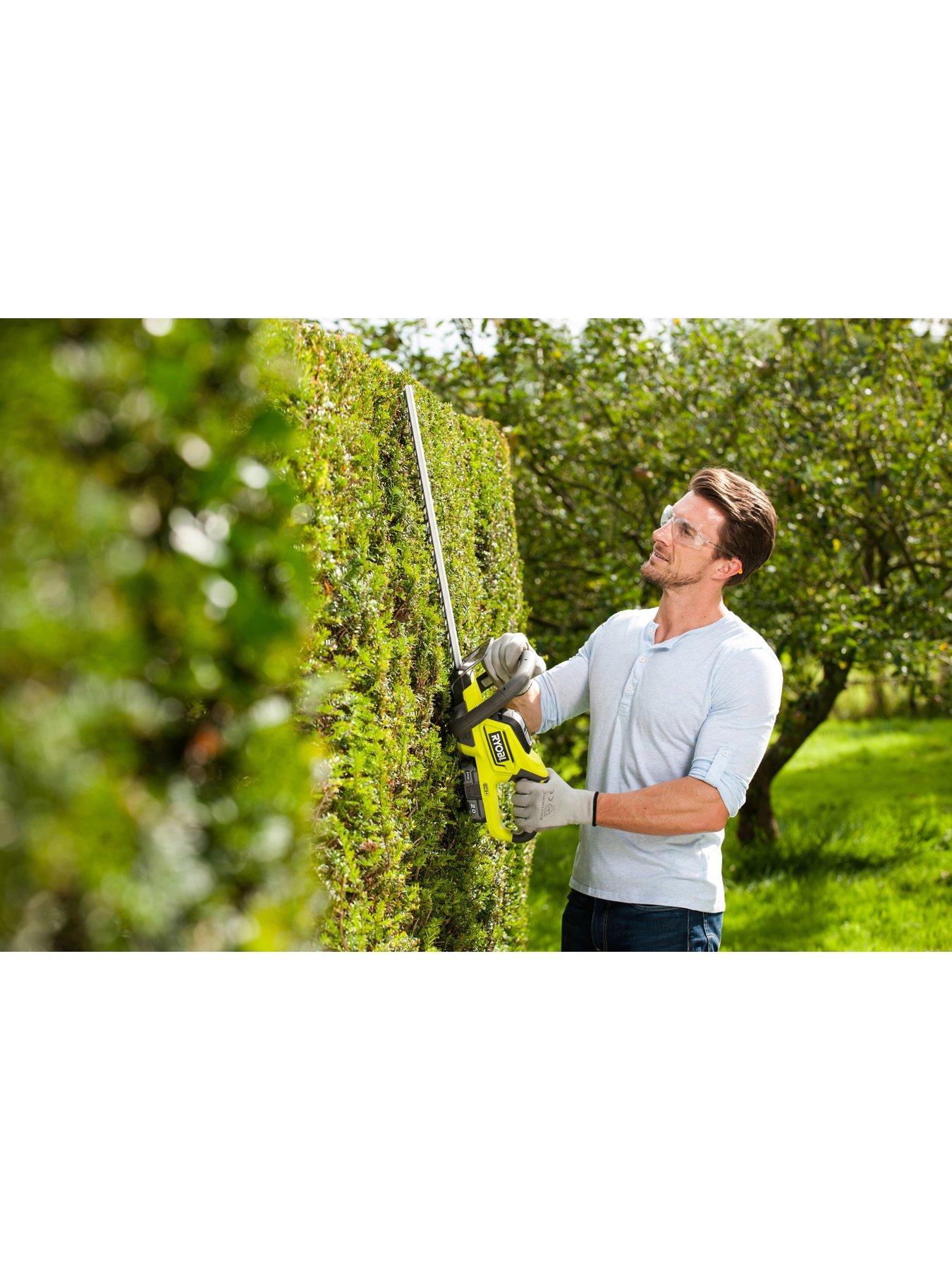 Ryobi 18v one+ 2.5 discount ah 55cm hedge trimmer kit