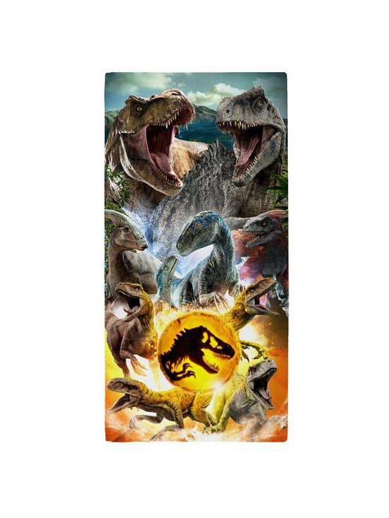 front image of jurassic-world-3-towel