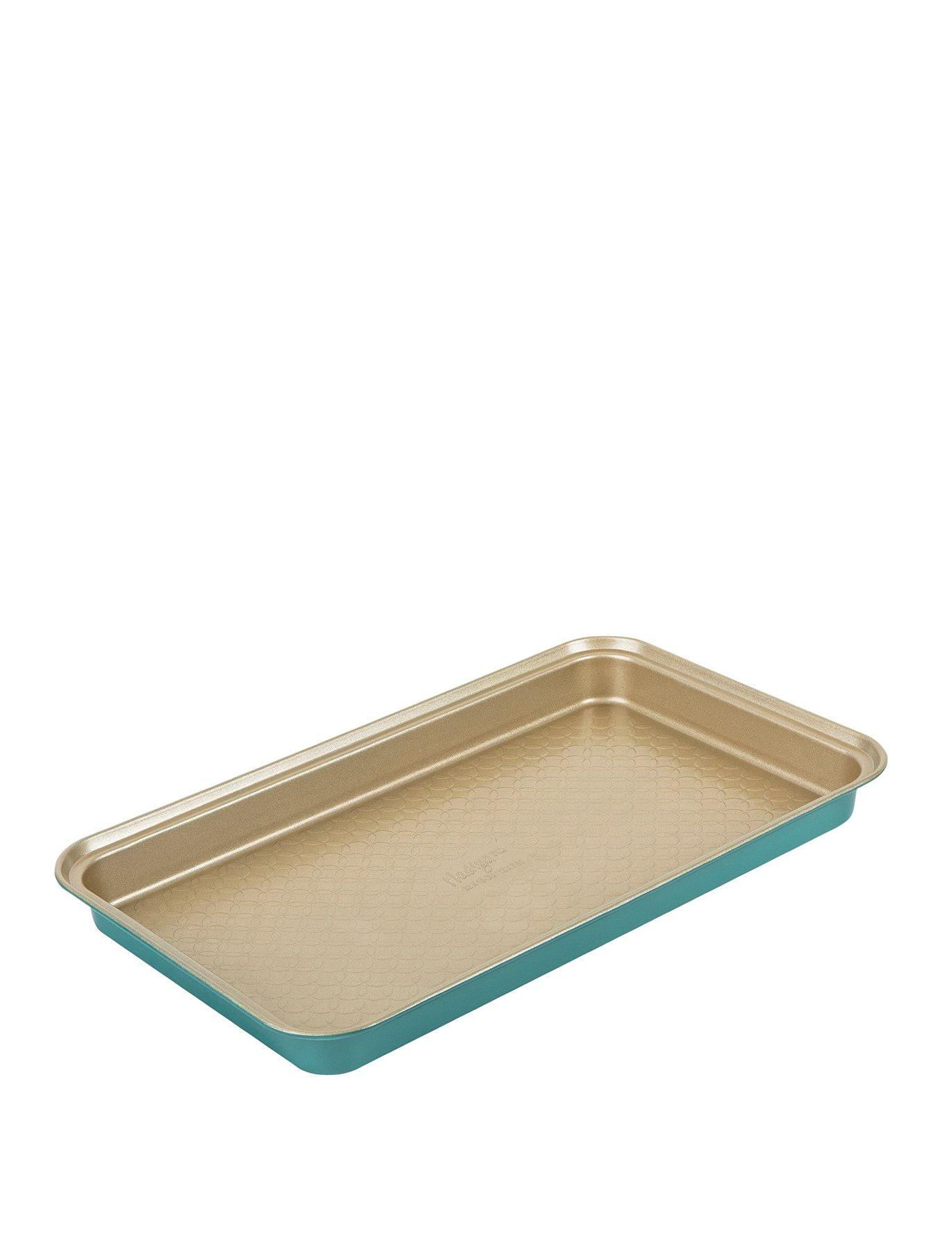 undefined x Nadiya Brownie Tin